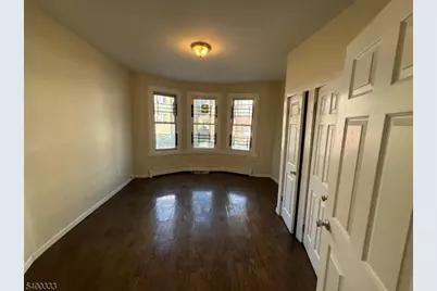 422 Jelliff Ave, Newark, NJ 07112 - Photo 13