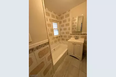 422 Jelliff Ave, Newark, NJ 07112 - Photo 19