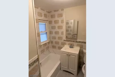 422 Jelliff Ave, Newark, NJ 07112 - Photo 17