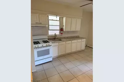 422 Jelliff Ave, Newark, NJ 07112 - Photo 29
