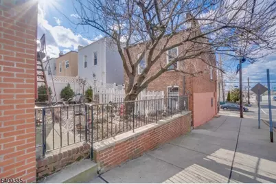 678 Liberty Ave #1, Jersey City, NJ 07307 - Photo 3
