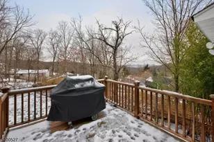 30 Tanglewood Dr, Vernon, NJ 07422 - Photo 31