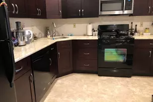 151 Gregory Ln, Franklin Township, NJ 08823 - Photo 5