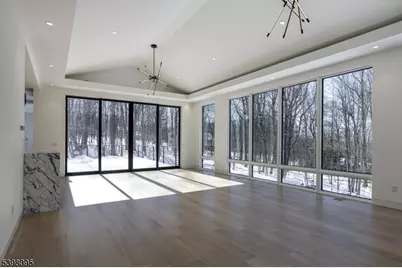 1 Juniper Pointe Trail, Green Brook Township, NJ 08812 - Photo 9