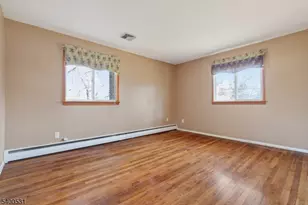 150 Cloverdale Cir, Tinton Falls, NJ 07724 - Photo 39