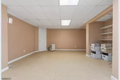 150 Cloverdale Cir, Tinton Falls, NJ 07724 - Photo 33