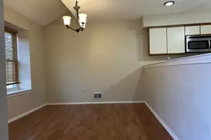 40 Whitby Cir, Franklin Township, NJ 08873 - Photo 5