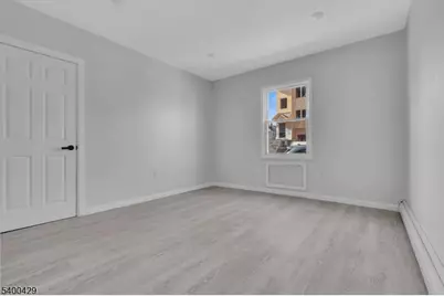 167 Smith St, Elizabeth, NJ 07201 - Photo 11
