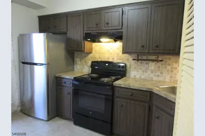 106 Hillside Ter, Wharton, NJ 07885 - Photo 3