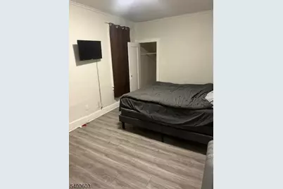 241 Osborne Ter, Newark, NJ 07112 - Photo 9