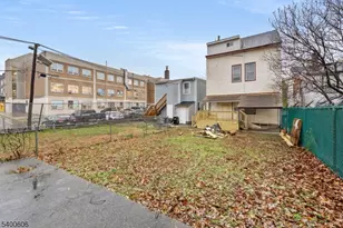 21 Olive St, Paterson, NJ 07501 - Photo 25