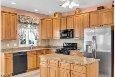 18 Bayard Rd, Franklin Township, NJ 08873 - Photo 7