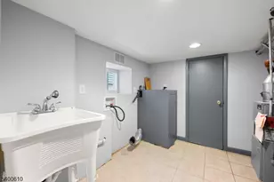 16 Loretta St, Clifton, NJ 07011 - Photo 21