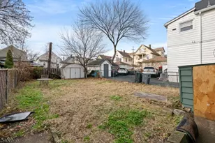 16 Loretta St, Clifton, NJ 07011 - Photo 23