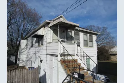 209 Morris St Apt 2, Phillipsburg, NJ 08865 - Photo 1