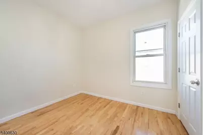 1022 E 22nd St, Paterson, NJ 07513 - Photo 9