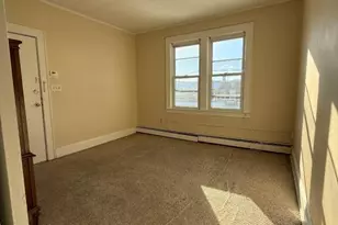 1010 Kilsyth Rd, Elizabeth, NJ 07208 - Photo 5