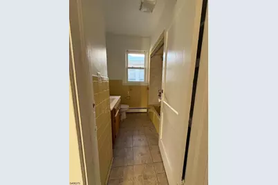 1010 Kilsyth Rd, Elizabeth, NJ 07208 - Photo 7