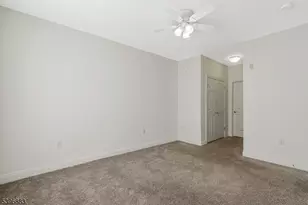 353 Victoria Dr, Bridgewater Twp., NJ 08807 - Photo 15