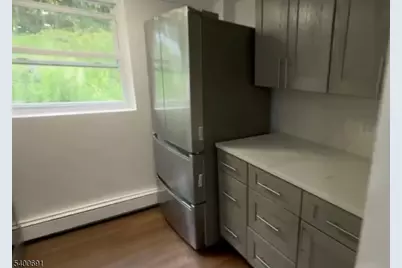 22 Spring Ln, Washington Township, NJ 07853 - Photo 3