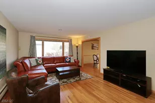 240 Twin Oaks Terrace, Westfield, NJ 07090 - Photo 7