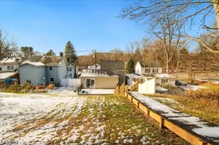 326 Market St, Belvidere, NJ 07823 - Photo 23