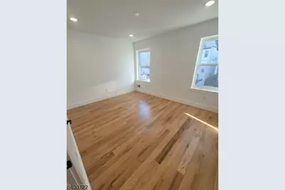 11 S 17th St #2, East Orange, NJ 07018 - Photo 5