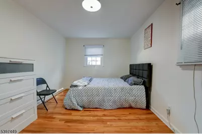 8 Sailer Ct, Elizabeth, NJ 07201 - Photo 19