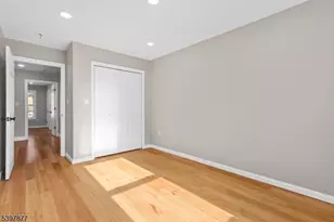 208 N 1st St, Paterson, NJ 07522 - Photo 27