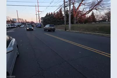 1664 Stuyvesant Ave, Union Township, NJ 07083 - Photo 9