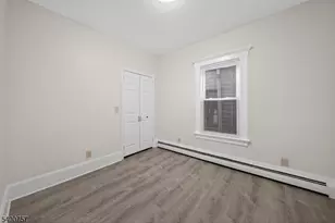 271 Mt Vernon Ave, Orange, NJ 07050 - Photo 7