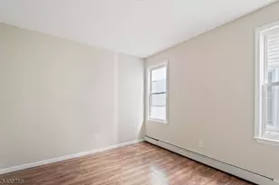 874 S 16th St, Newark, NJ 07108 - Photo 25