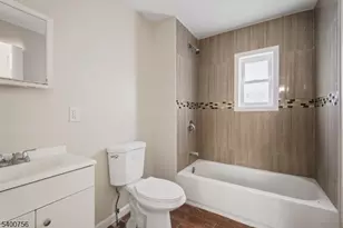 874 S 16th St, Newark, NJ 07108 - Photo 27