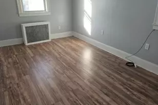 33 Glover Ave, Paterson, NJ 07501 - Photo 9