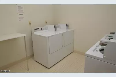 1 Jenny Lind St  Unit 16, Netcong, NJ 07857 - Photo 7