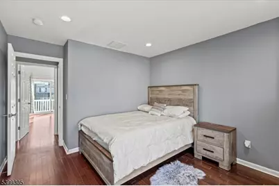 620 Prosper Ave, Roselle, NJ 07203 - Photo 15