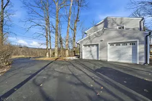 962 Brown Rd, Bridgewater, NJ 08807 - Photo 35