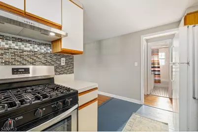 506 Lincoln Park, Cranford Township, NJ 07016 - Photo 5