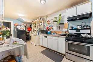 68 Welton St, New Brunswick, NJ 08901 - Photo 27