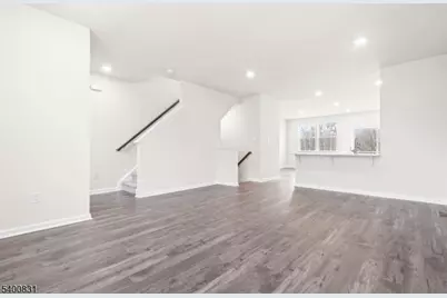 175 Mantoloking Dr, Jackson, NJ 08527 - Photo 11