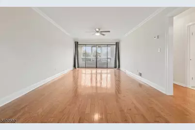 26 Sunrise Dr, Long Hill Township, NJ 07933 - Photo 7