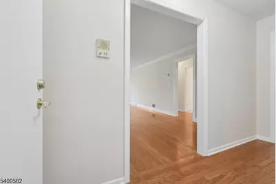 26 Sunrise Dr, Long Hill Township, NJ 07933 - Photo 5