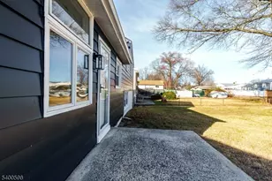 1433 Oriental Ave, Gloucester City, NJ 08030 - Photo 33