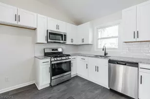 1433 Oriental Ave, Gloucester City, NJ 08030 - Photo 15