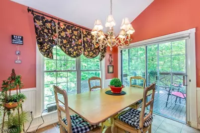 8 Tomahawk Dr, Wayne Twp., NJ 07470 - Photo 9