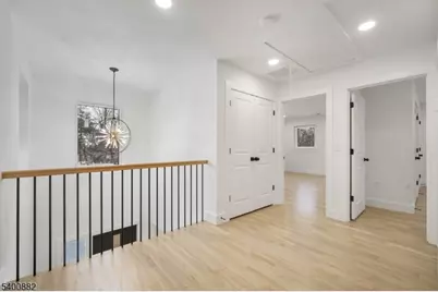 860 Lakeside Dr, Rahway, NJ 07065 - Photo 19