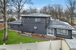 860 Lakeside Dr, Rahway, NJ 07065 - Photo 27