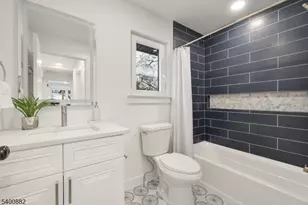 860 Lakeside Dr, Rahway, NJ 07065 - Photo 13