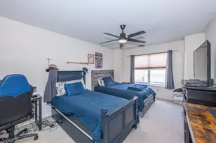 8605 Brittany Dr, Wayne, NJ 07470 - Photo 17