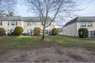 8605 Brittany Dr, Wayne, NJ 07470 - Photo 31